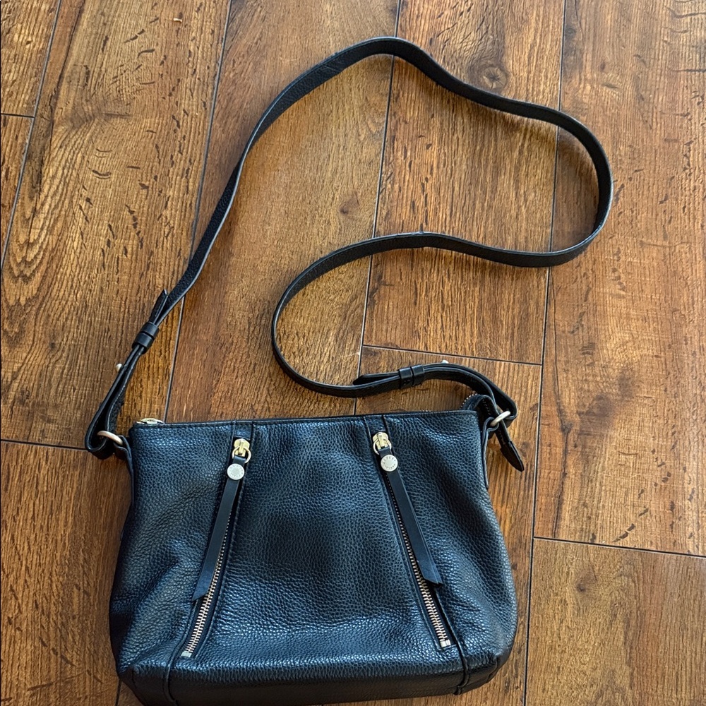 RADLEY LONDON Black Crossbody Bag with Zipper Accents